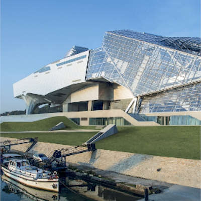 visite musée confluences lyon